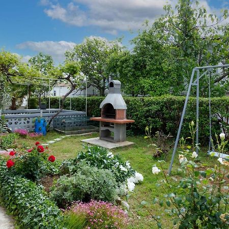 Apartman Laura Krk Town Bagian luar foto